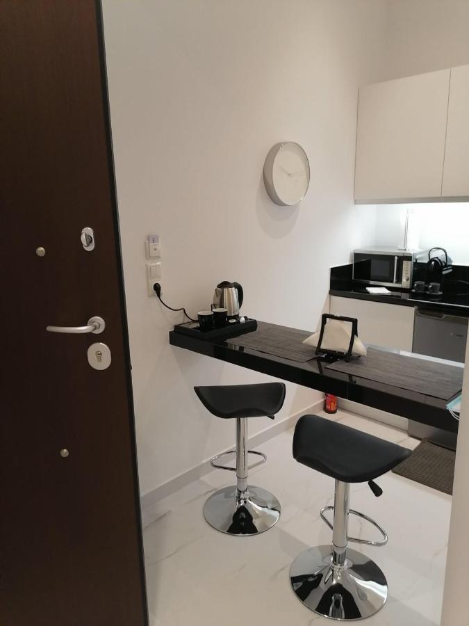 The Syntagma Luxury